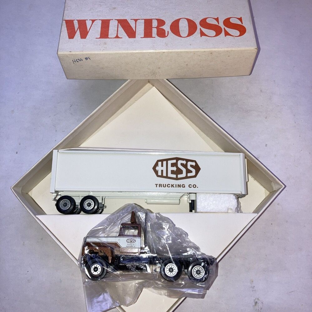 Hess Trucking Co '88 Harrisburg, PA Winross Truck